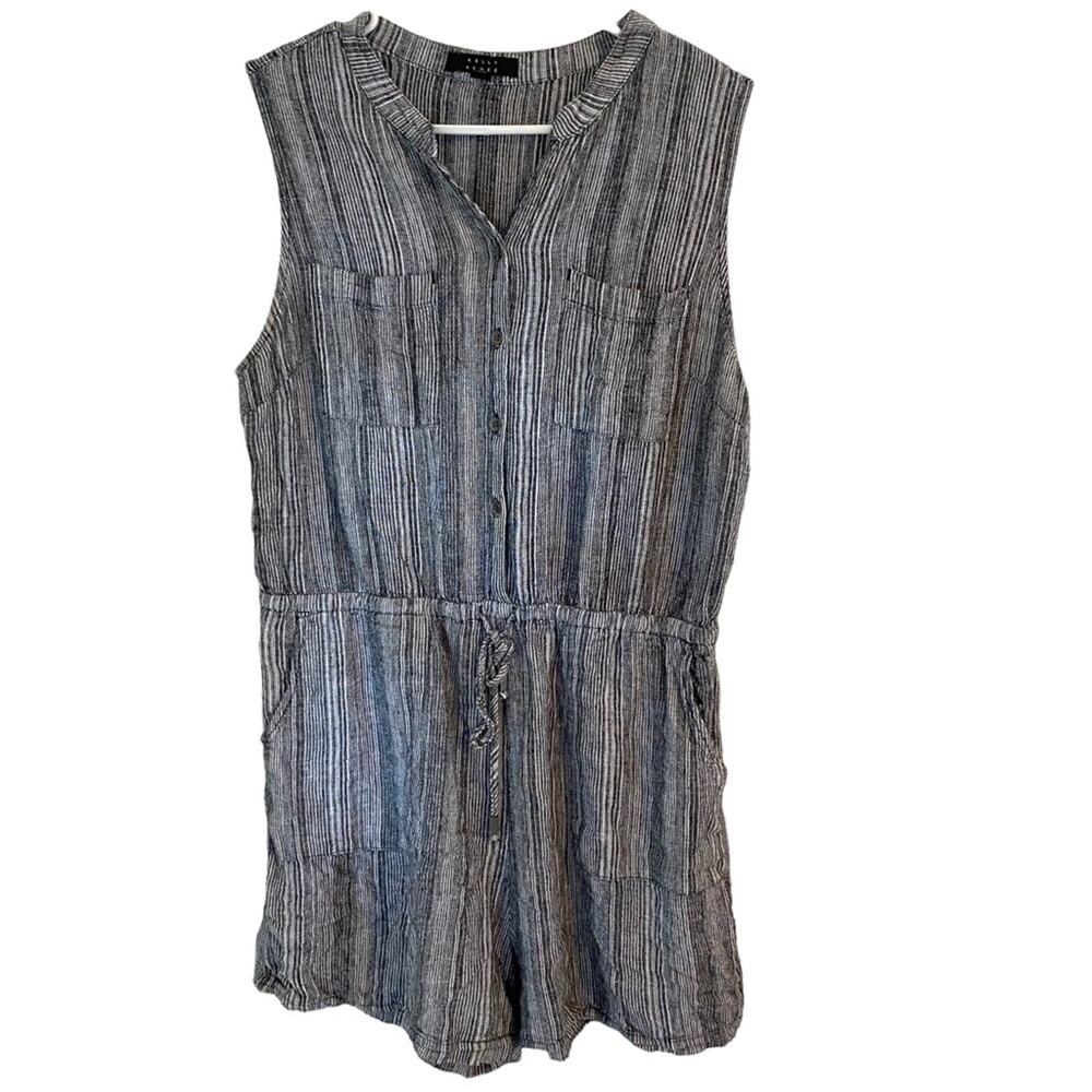 Kelly Renee Linen Romper Size Large stripe sleeveless gathered waist shorts